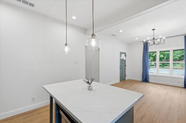 1910 Ramsey Avenue, Dallas, TX 75216