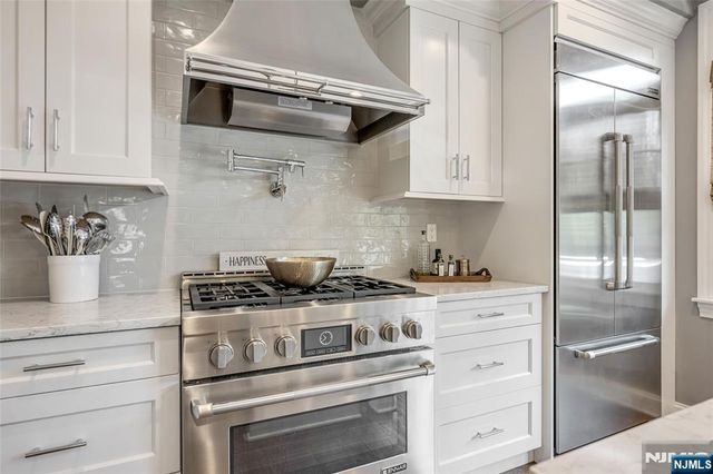 700 Gallows Hill Road, Cranford, NJ 07016