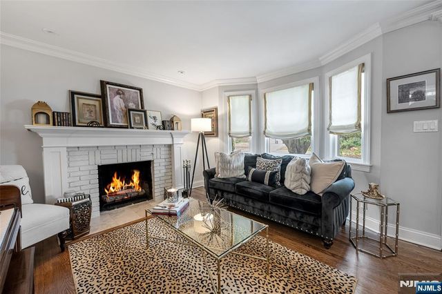 700 Gallows Hill Road, Cranford, NJ 07016
