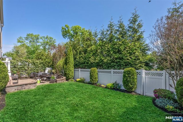 700 Gallows Hill Road, Cranford, NJ 07016