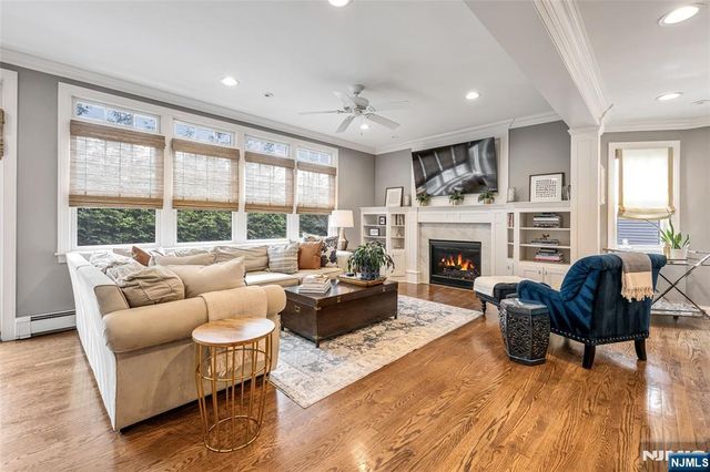 700 Gallows Hill Road, Cranford, NJ 07016