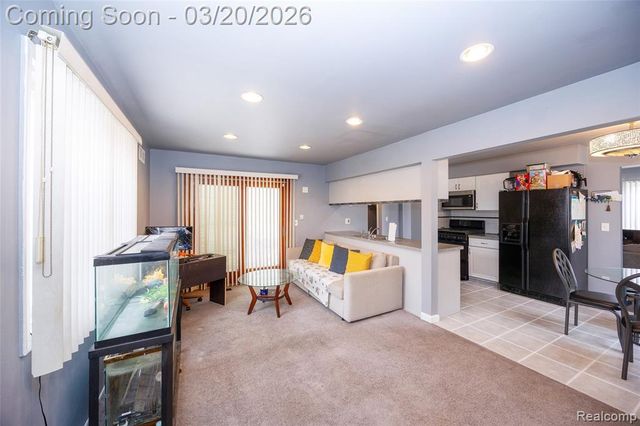 29512 Brentwood Street, Southfield, MI 48076