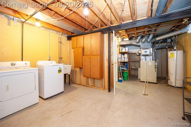 29512 Brentwood Street, Southfield, MI 48076