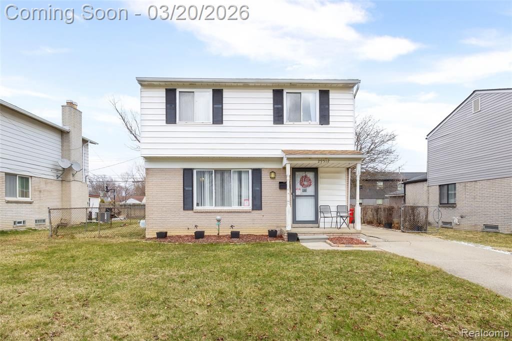 29512 Brentwood Street, Southfield, MI 48076