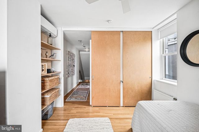 1719 CHRISTIAN ST, Philadelphia, PA 19146