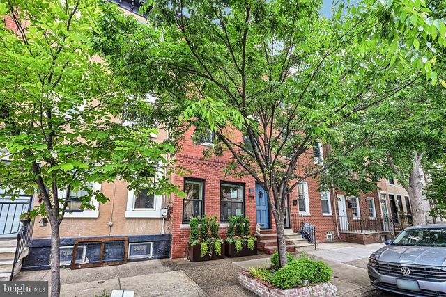1719 CHRISTIAN ST, Philadelphia, PA 19146