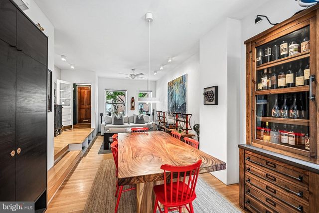 1719 CHRISTIAN ST, Philadelphia, PA 19146
