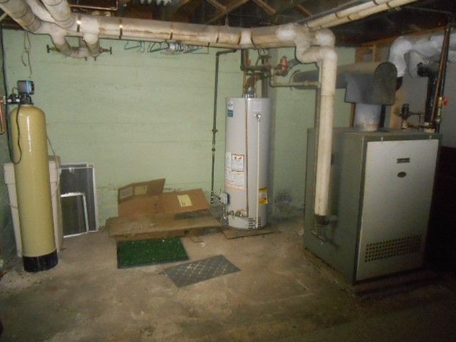 312 RICE Avenue, Girard, PA 16417