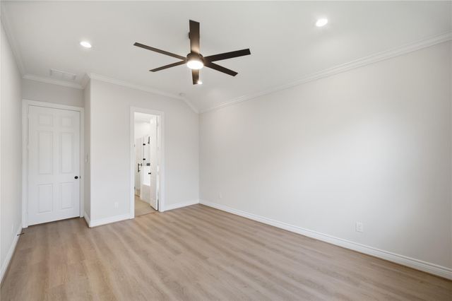114 Par Circle, La Porte, TX 77571