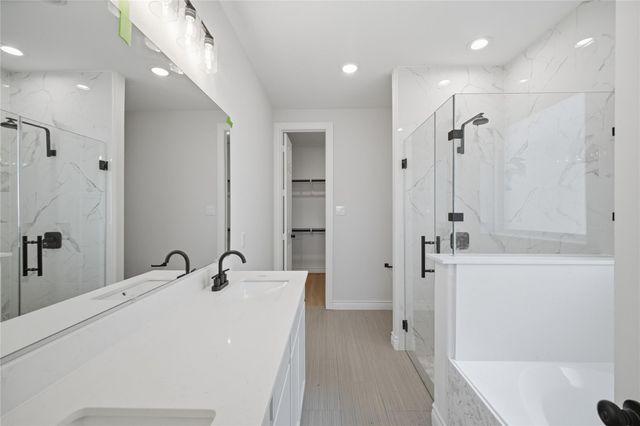 114 Par Circle, La Porte, TX 77571
