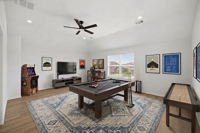 114 Par Circle, La Porte, TX 77571
