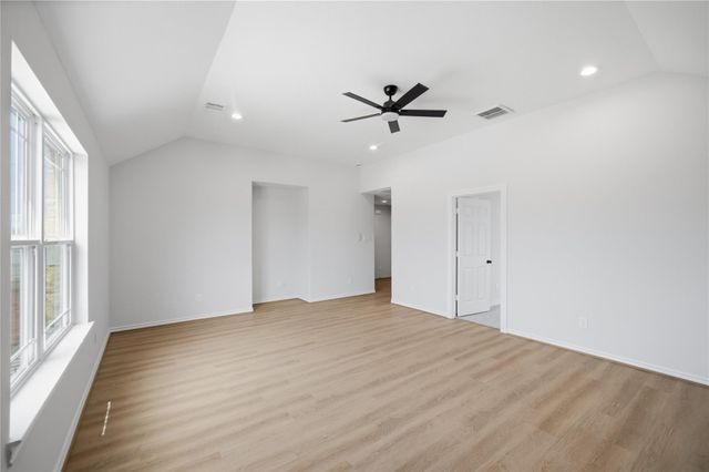 114 Par Circle, La Porte, TX 77571