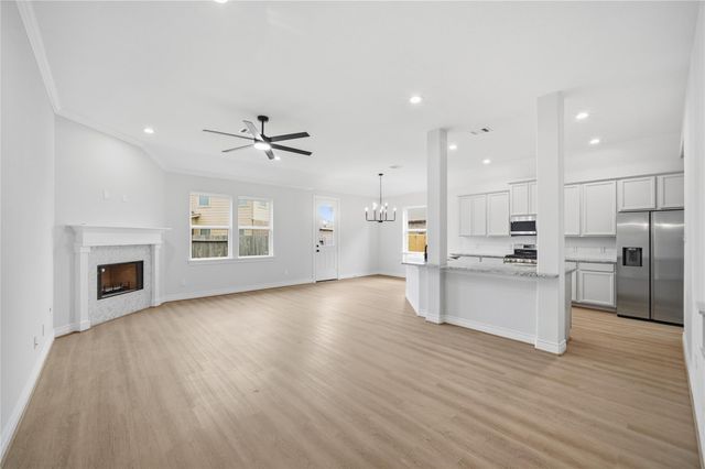 114 Par Circle, La Porte, TX 77571