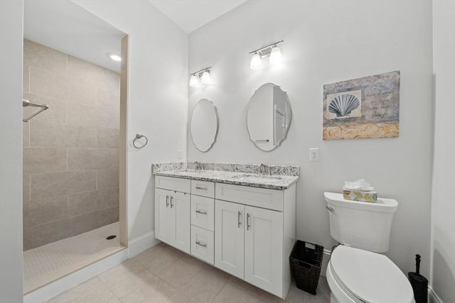 599 Washington St 14, Pembroke, MA 02359