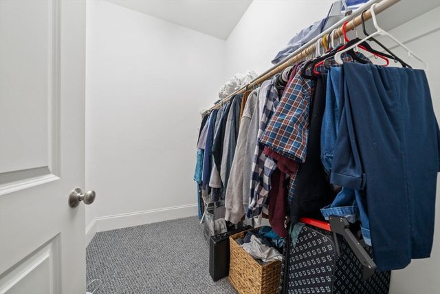 599 Washington St 14, Pembroke, MA 02359