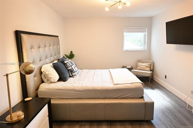 2860 NE 14th St Cswy 206D, Pompano Beach, FL 33062