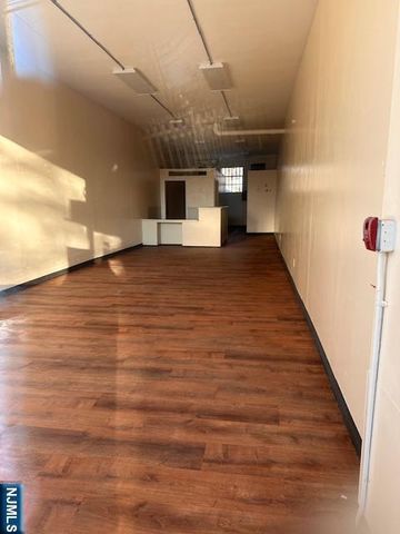 185-191 Washington Avenue 185, Bergenfield, NJ 07621