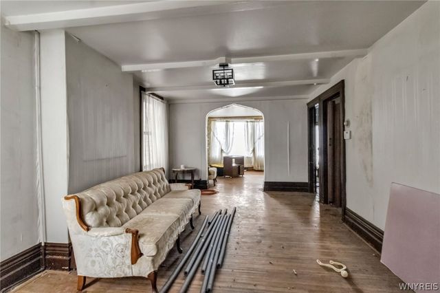 99 Lakeview Avenue, Buffalo, NY 14201