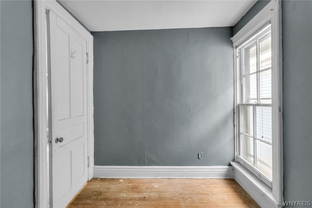 99 Lakeview Avenue, Buffalo, NY 14201