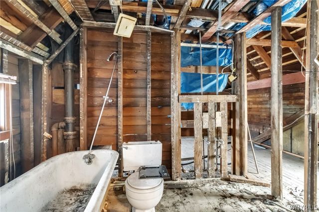 99 Lakeview Avenue, Buffalo, NY 14201