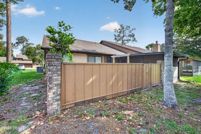 104 Horseshoe Trail, Ormond Beach, FL 32174