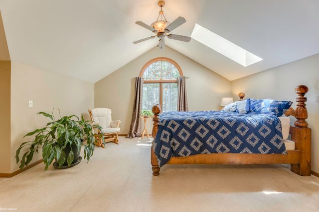 3960 Spartan Drive, Fort Gratiot Twp, MI 48059