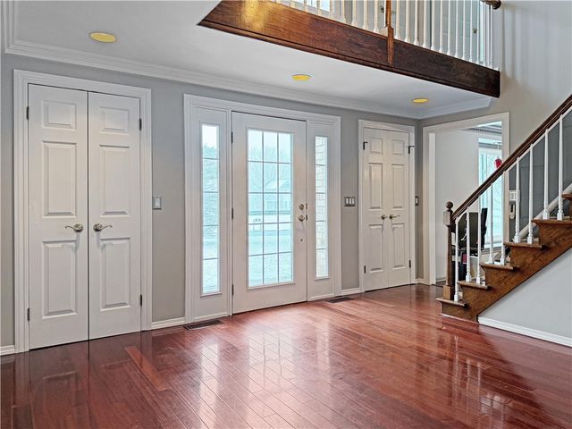 50 County Clare Crescent, Perinton, NY 14450