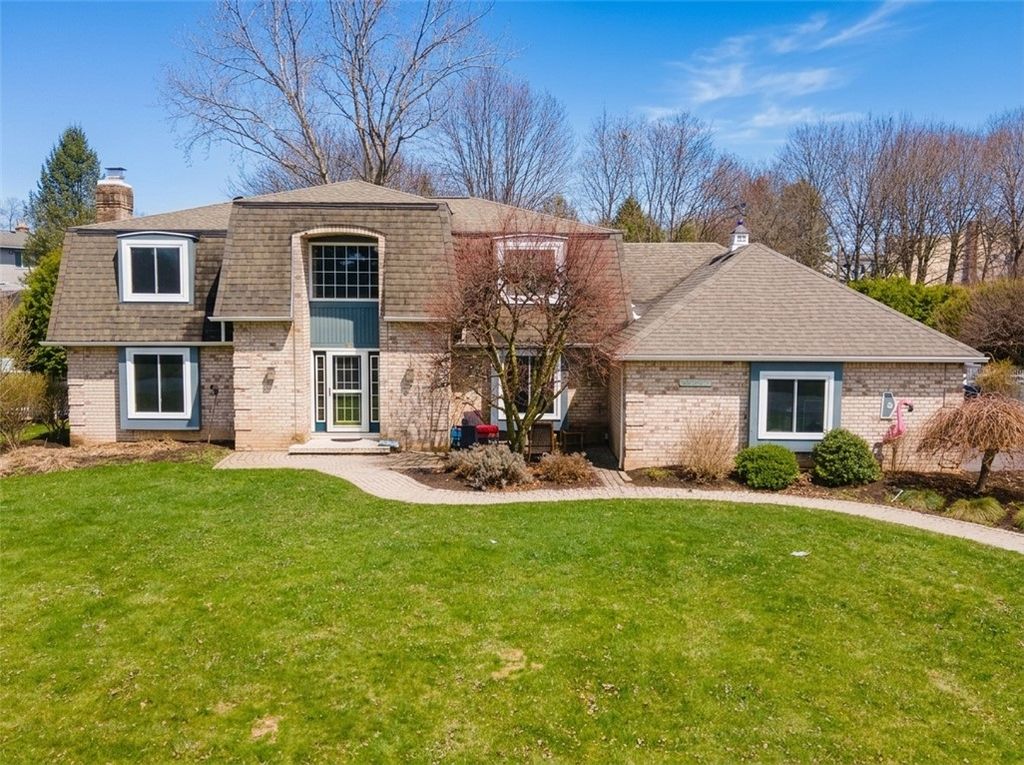 50 County Clare Crescent, Perinton, NY 14450