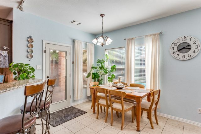 312 Howard Way Drive, Aledo, TX 76008