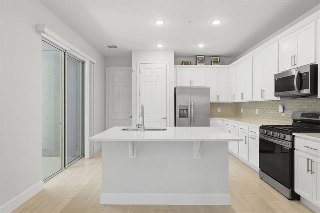 269 PLATFORM LANE, Debary, FL 32713