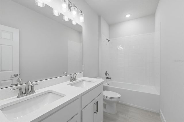 269 PLATFORM LANE, Debary, FL 32713