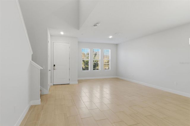 269 PLATFORM LANE, Debary, FL 32713