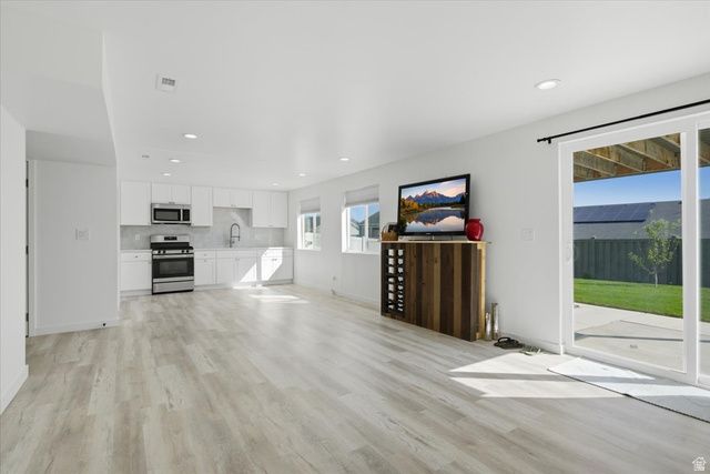 2978 S PUDDLE LN, Saratoga Springs, UT 84045
