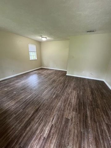 3359 Trafalgar Sq # A, Tallahassee, FL 32301