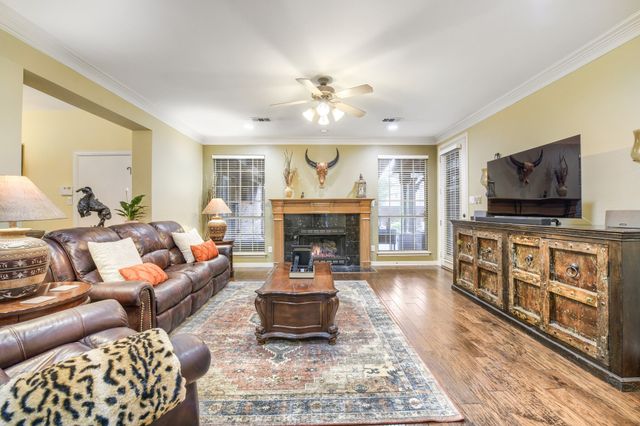 11007 Premier Drive, Frisco, TX 75033