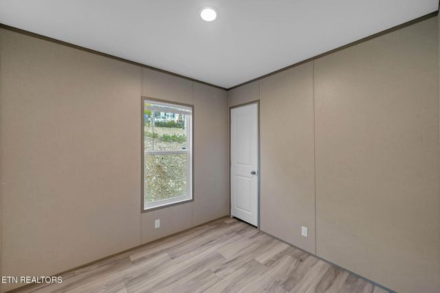 182 Tazewell Pike, Luttrell, TN 37779