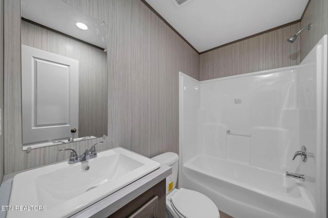 182 Tazewell Pike, Luttrell, TN 37779