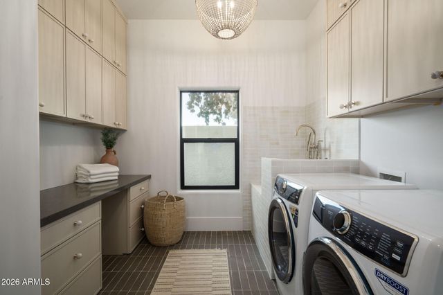 10125 N 78TH Place, Scottsdale, AZ 85258