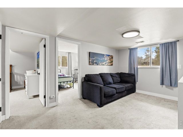 2521 W 20th St Rd, Greeley, CO 80634