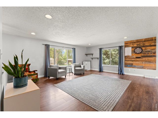 2521 W 20th St Rd, Greeley, CO 80634