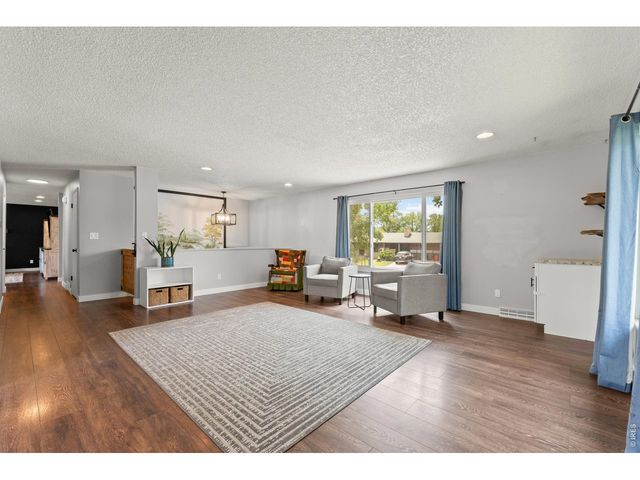 2521 W 20th St Rd, Greeley, CO 80634