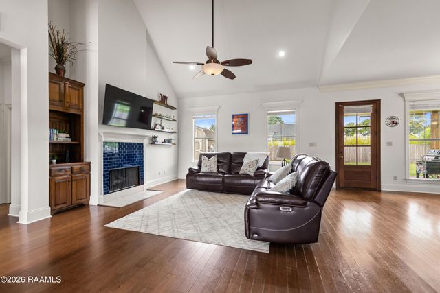 103 Andrew Oak Drive, Church Point, LA 70525