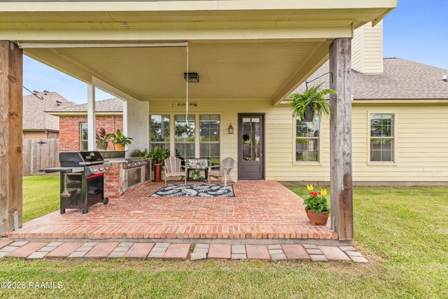 103 Andrew Oak Drive, Church Point, LA 70525