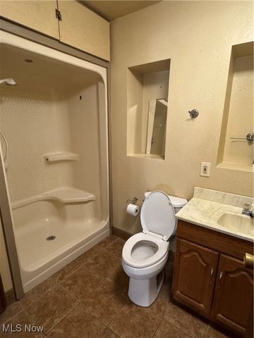 3001 Blair Avenue, Ashtabula, OH 44004