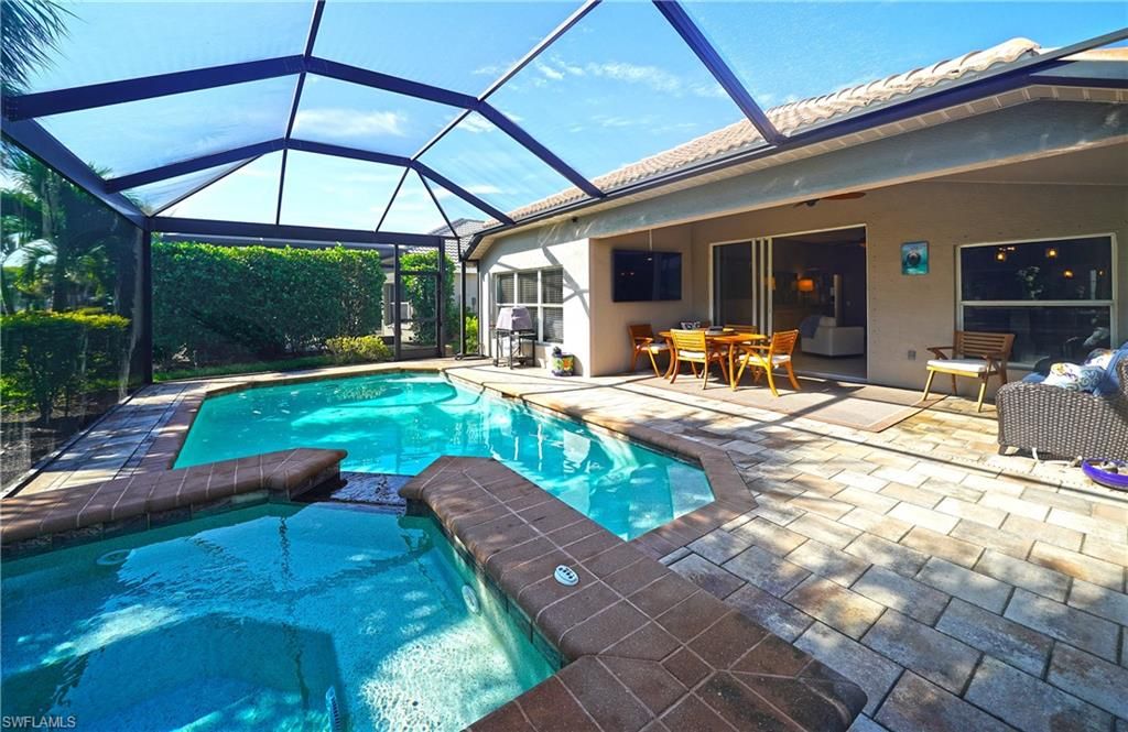 10057 Oakhurst WAY, FORT MYERS, FL 33913 — exterior