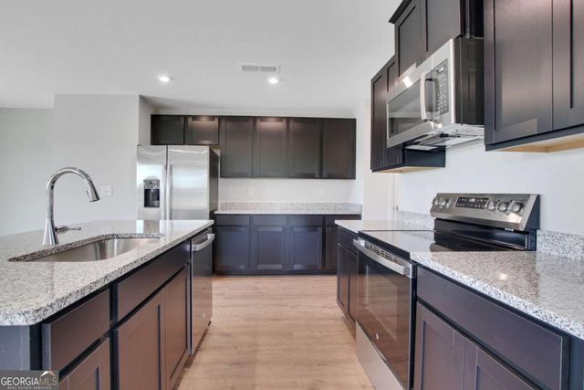 120 Acer Court, Hampton, GA 30228