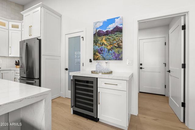 8572 E SAN FELIPE Drive, Scottsdale, AZ 85258