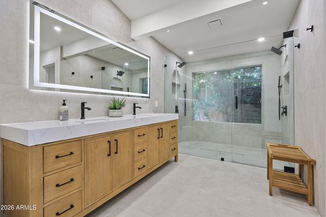 8572 E SAN FELIPE Drive, Scottsdale, AZ 85258