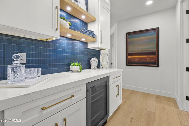 8572 E SAN FELIPE Drive, Scottsdale, AZ 85258