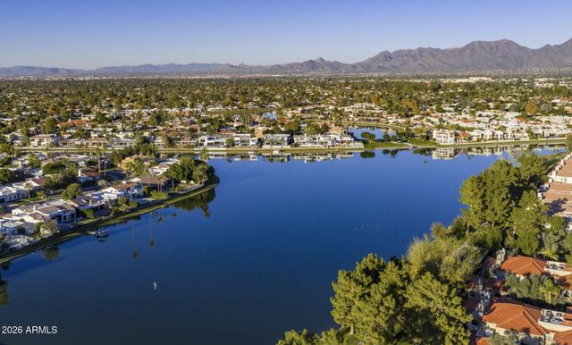 8572 E SAN FELIPE Drive, Scottsdale, AZ 85258